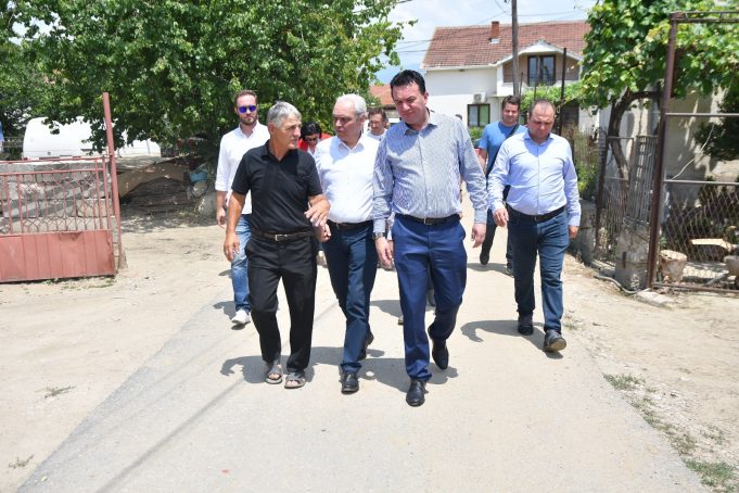 Се прави канализациона мрежа во Дабиље и Просениково