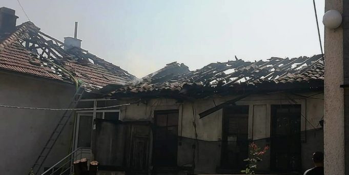 Пожар во куќа кај Чурлински мост во Струмица